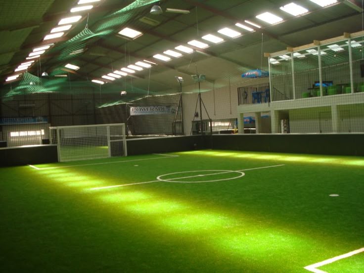 terrain de foot en salle ,,,